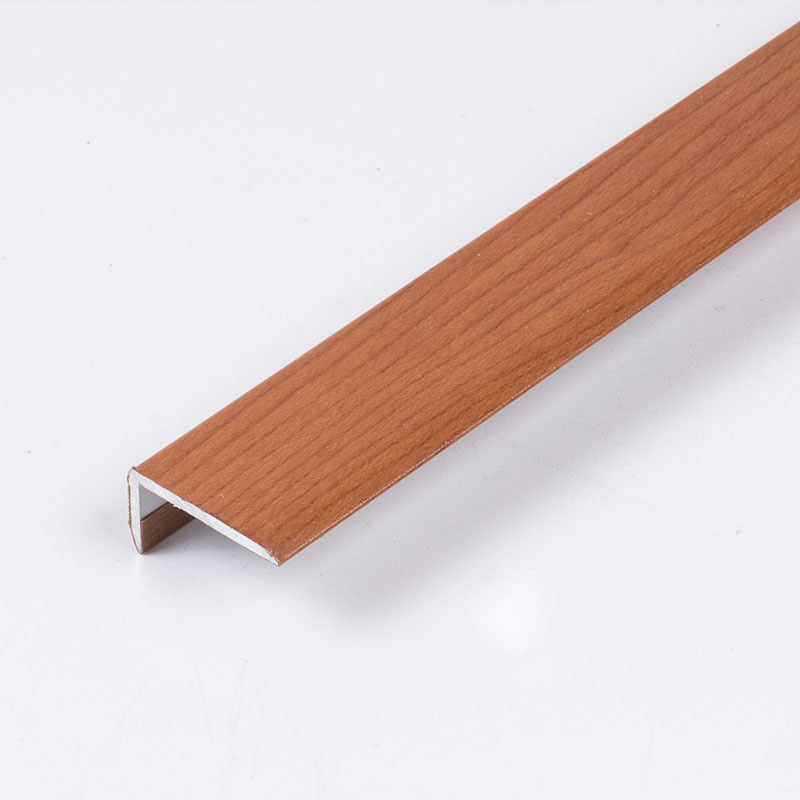 คิ้วขอบกระเบื้องปูพื้น