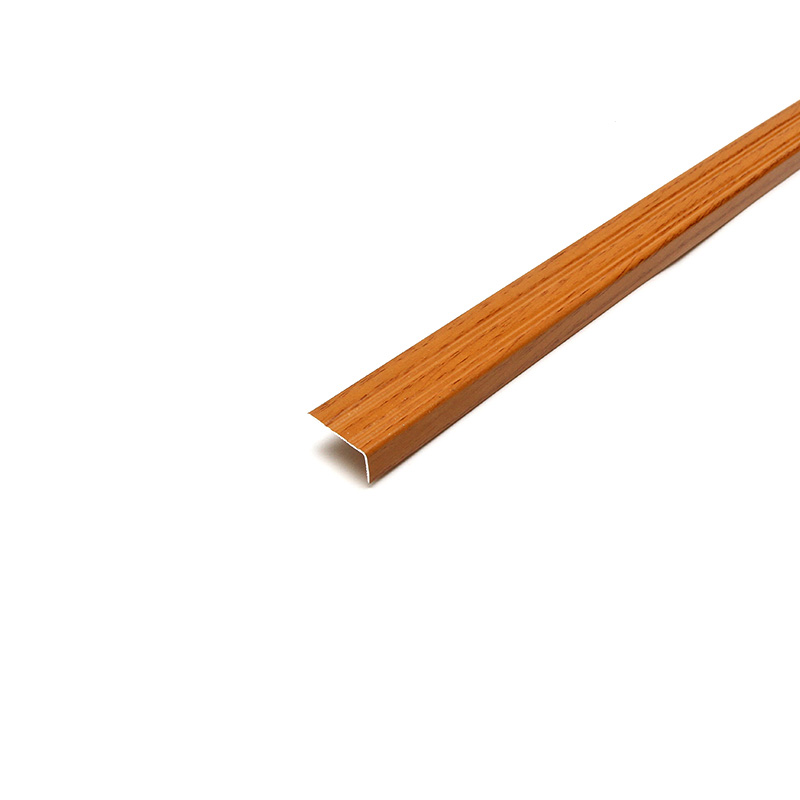 แถบขอบพื้น