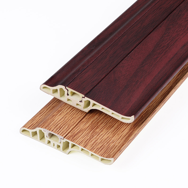 ภายในปูพื้นไวนิล