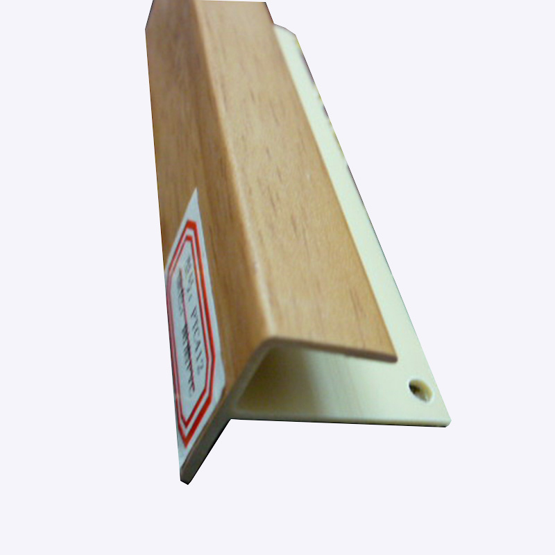 แถบปิดบันไดรูปตัว F ทนทาน