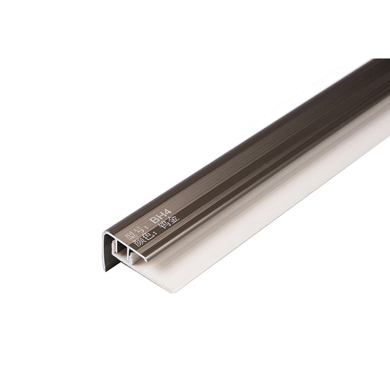 ความทนทาน คิ้วกระเบื้องบันได