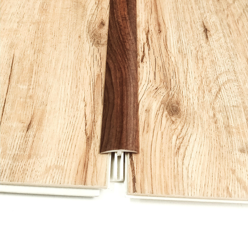 แถบเปลี่ยนพื้น UPVC