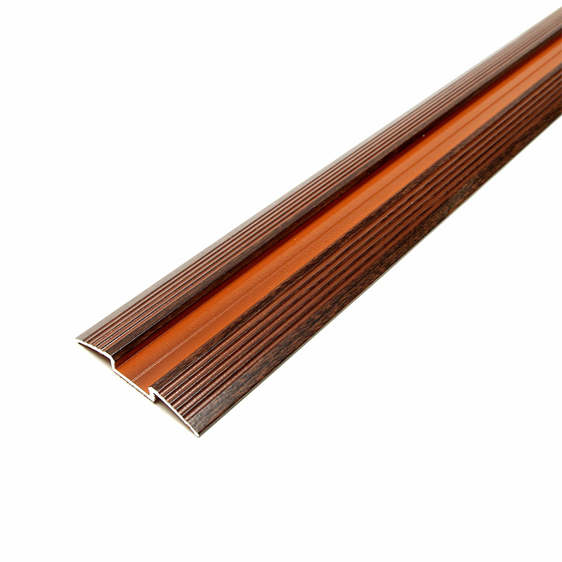 แถบเปลี่ยนประตูภายใน