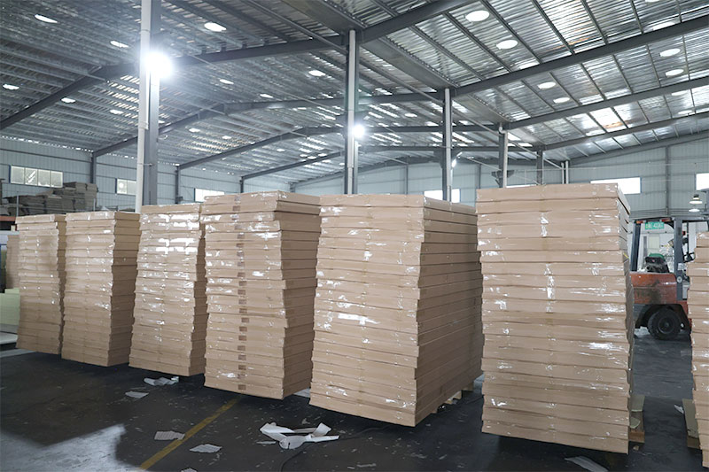 ผู้จำหน่ายแผ่นผนังพีวีซี