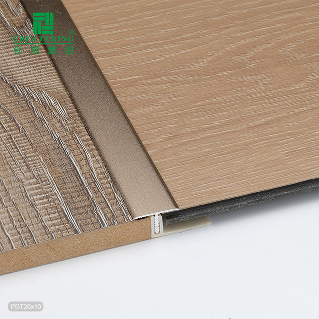 10.9x12 มม. อลูมิเนียม Offset T Moulding สไลด์ Out Box Trim