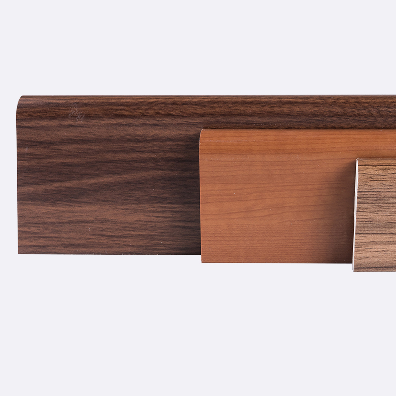 แผงรอบพีวีซี