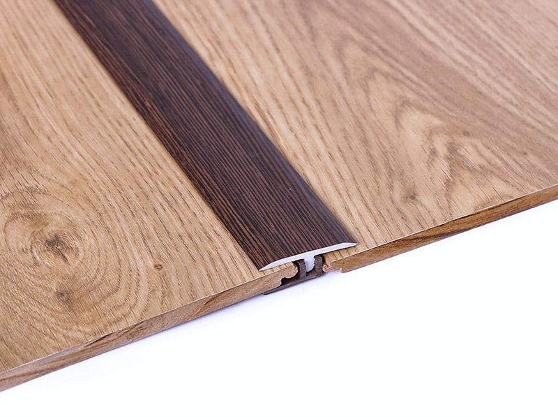 วิธีการติดตั้ง Floor T Moulding?