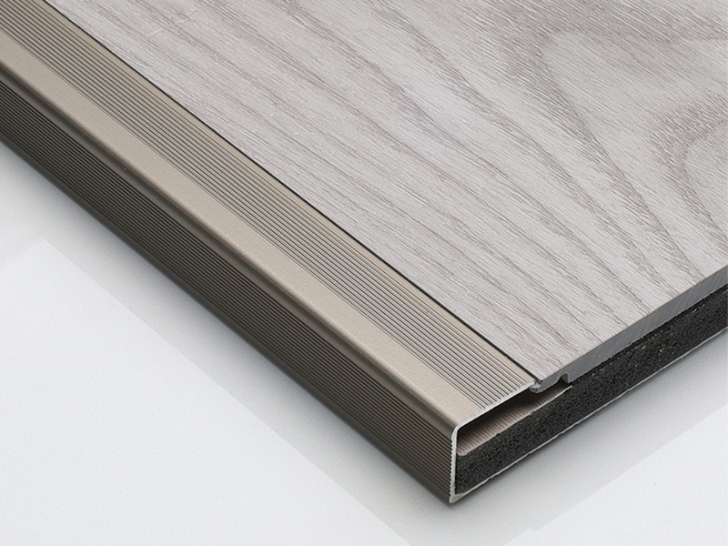 แถบขอบพื้นอลูมิเนียมอัลลอยด์รูปตัว C