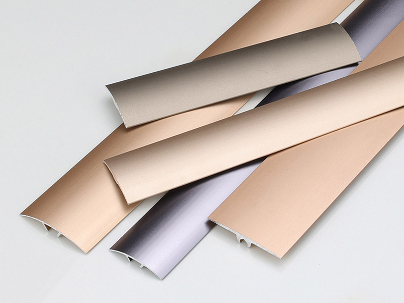 แถบเปลี่ยนพื้นโลหะสากล