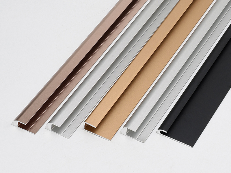 แถบขอบพื้นรูปตัว C สีโรสโกลด์