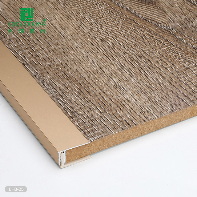 การขึ้นรูปตัว T ออฟเซ็ตอลูมิเนียมขนาด 12.4x25 มม