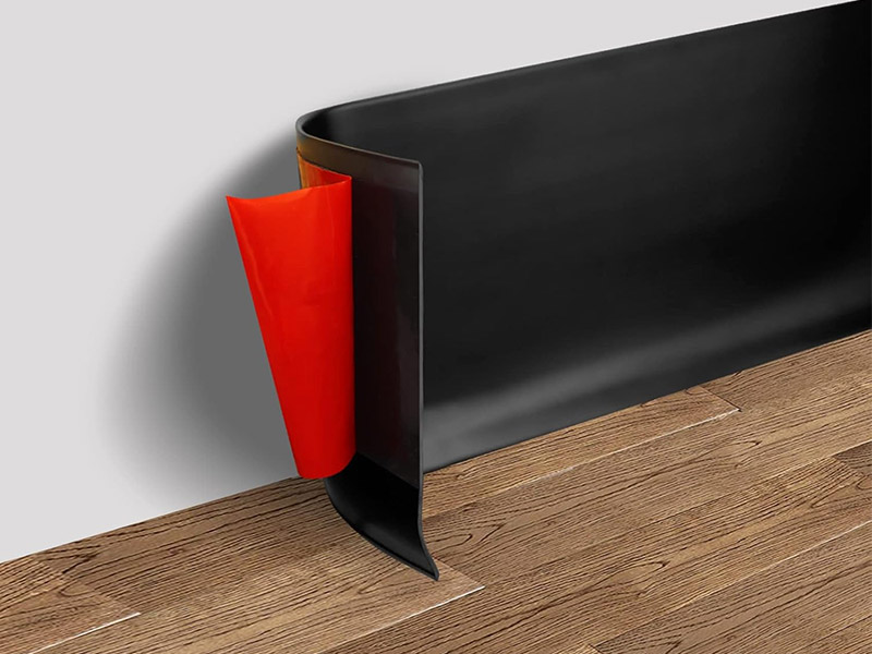 กระดานข้างก้นยาง