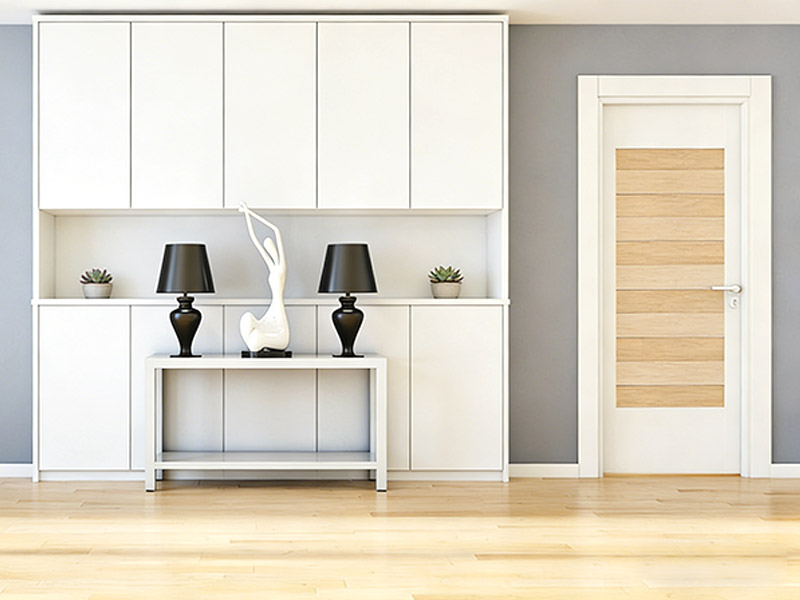 ความแตกต่างระหว่างการขึ้นรูปฐานและปลอกคืออะไร?