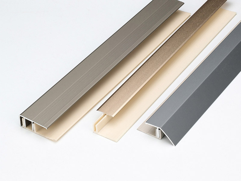 โปรไฟล์ปลายโลหะสำหรับพื้นลามิเนต