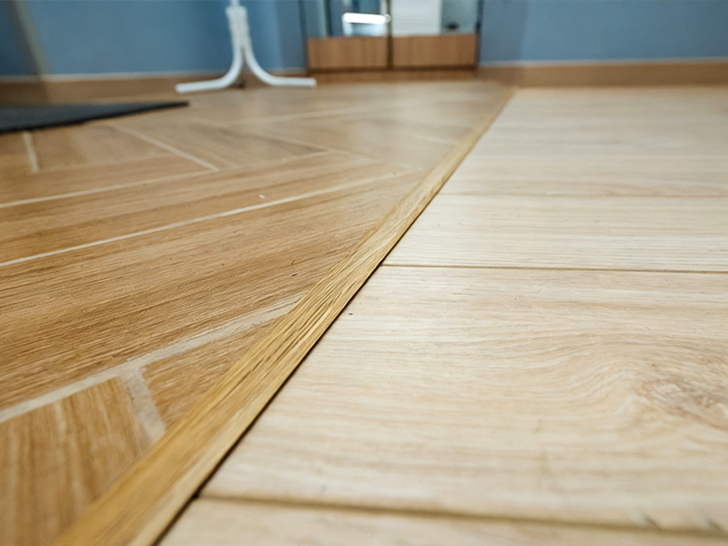 เมื่อใดที่ฉันควรใช้แถบเปลี่ยนสำหรับปูพื้น