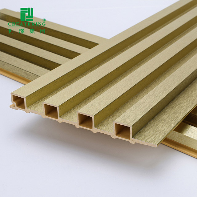 แผงผนังร่องทองเมทัลลิก 155 * 17 มม