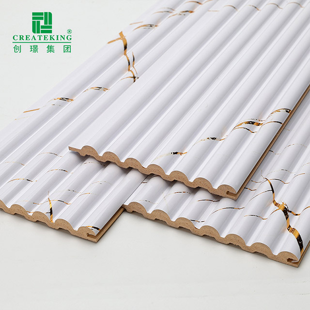 105.5 * 8.5 มม. หินอ่อนสีขาวทองเสร็จสิ้นแผงผนังครึ่งวงกลมแข็ง