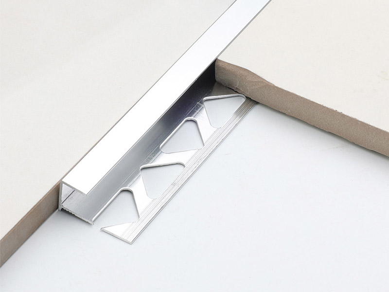 การตัดขอบกระเบื้องรูปตัว C