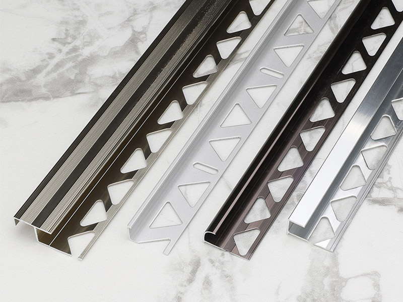 โปรไฟล์จมูกบันไดอลูมิเนียม