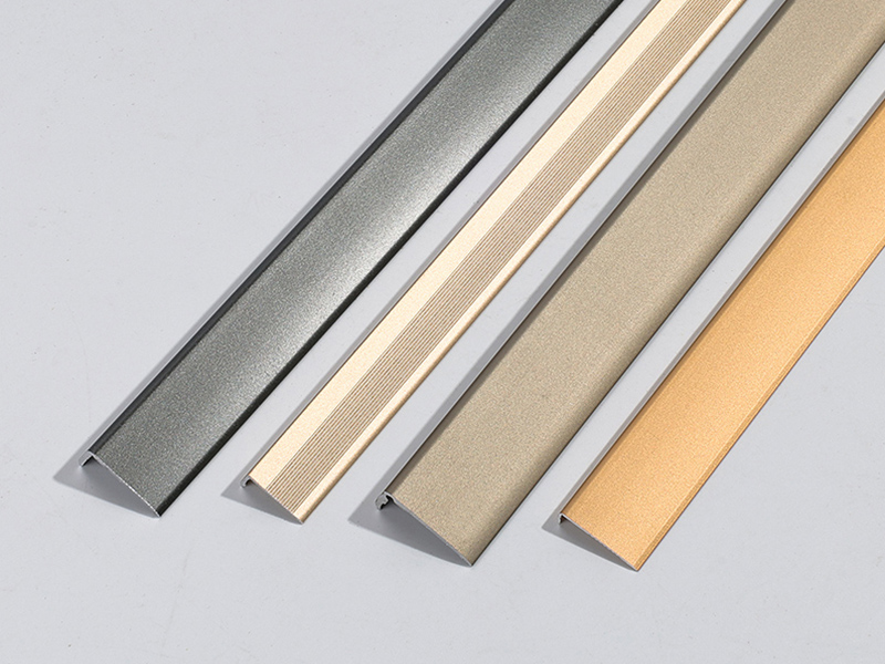 แผ่นปิดขอบพื้นอะลูมิเนียมรูปตัว L