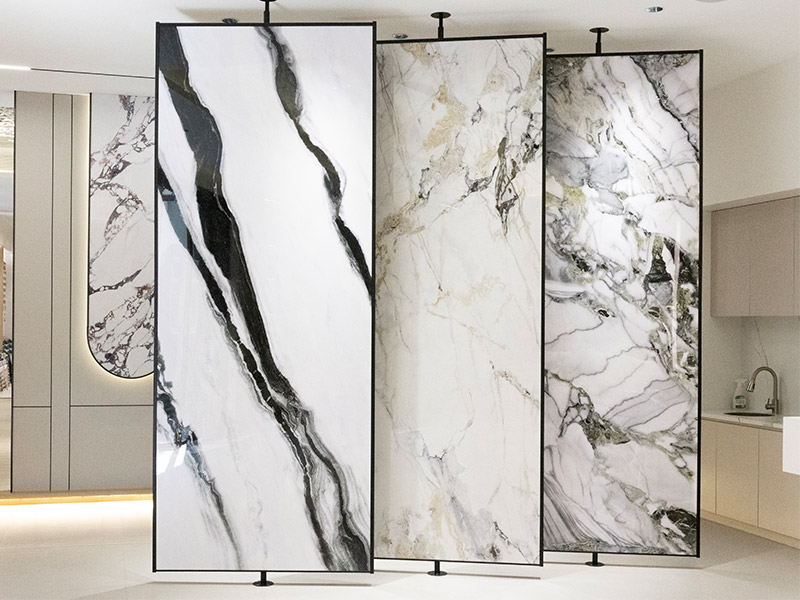 แผงผนังคริสตัลคาร์บอน: วัสดุที่เป็นมิตรกับสิ่งแวดล้อมรุ่นใหม่ที่เปลี่ยนรูปตกแต่งภายใน