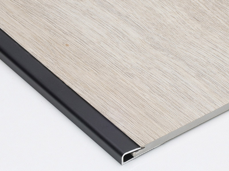 แผ่นปิดพื้นโลหะ C-Channel