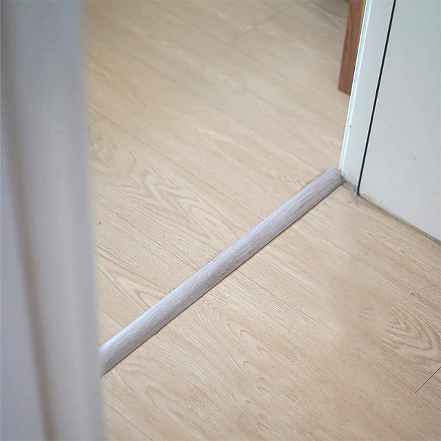 แถบเปลี่ยนพื้น SPC รูปตัว T ขนาด 25 * 4 มม