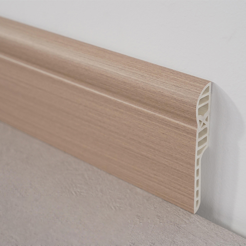 แผงรอบพีวีซี