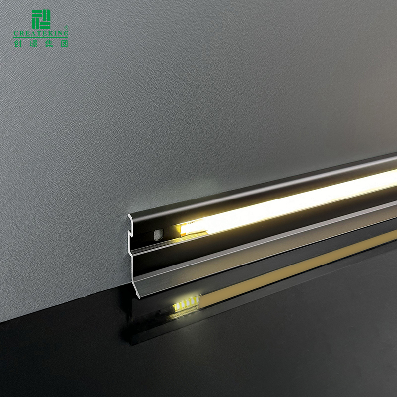 คณะกรรมการรอบที่มีความยืดหยุ่น LED PVC WPC ผนังแถบตกแต่งกาวตนเองสำหรับตกแต่งบ้าน DIY